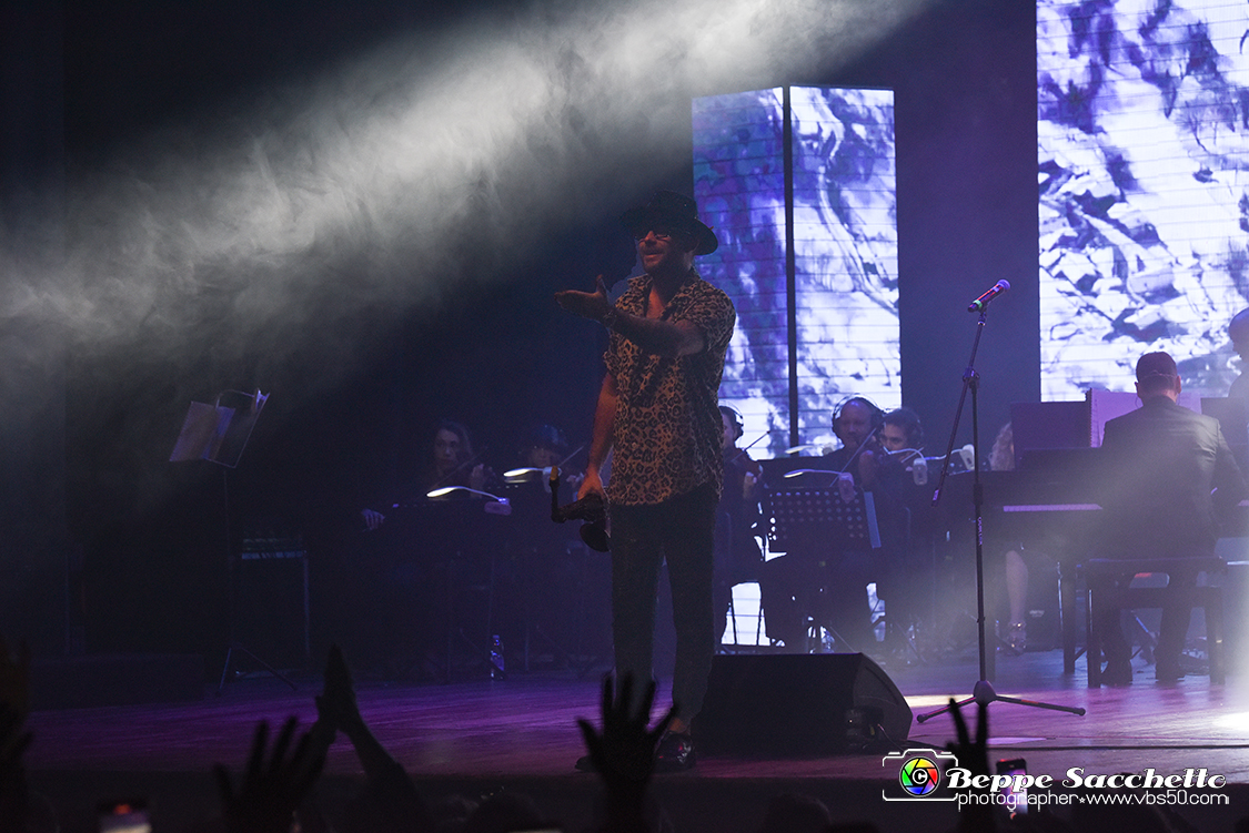 VBS_6257 - Concerto Jimmy Sax con The Symphonic Dance Orchestra.jpg
